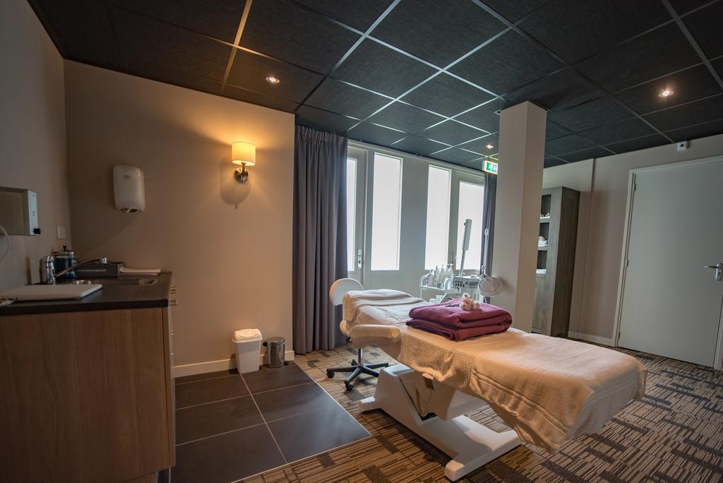 Hotel Het Raedthuys Sint-Maartensdijk Exterior foto